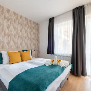 Prince Apartments Lägenhetshotell Budapest