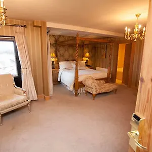The Mariner, 3* Westport